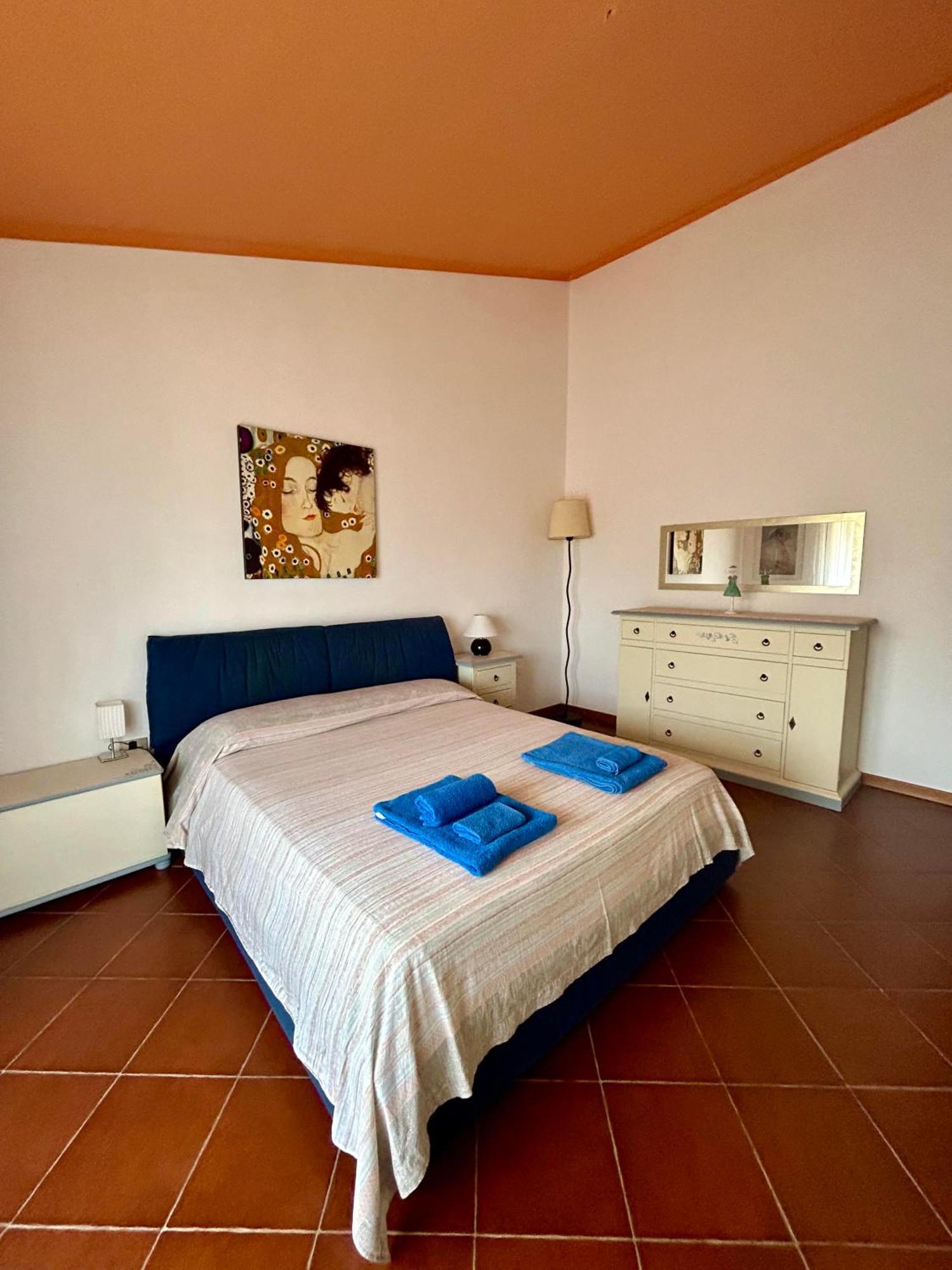 Amazing House 10 Min By Car From The Beach Olbia Kültér fotó